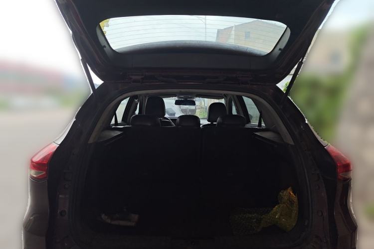 Used Leopaard CS10 2015 2.0T Manual Fashion Edition Trunk