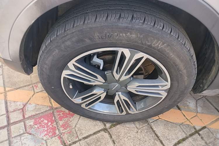 Used Leopaard CS10 2015 2.0T Manual Excellence Edition Left Front Wheel Hub
