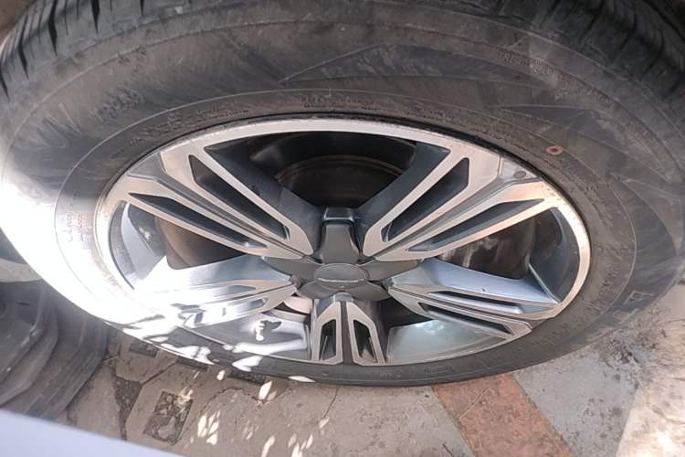 Used Leopaard CS10 2015 2.0T Manual Excellence Edition Right Rear Wheel Hub