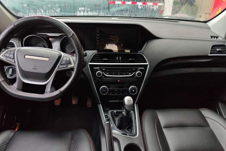 Used Leopaard CS10 2015 2.0T Manual New Generation Trim Audio And AC Panel