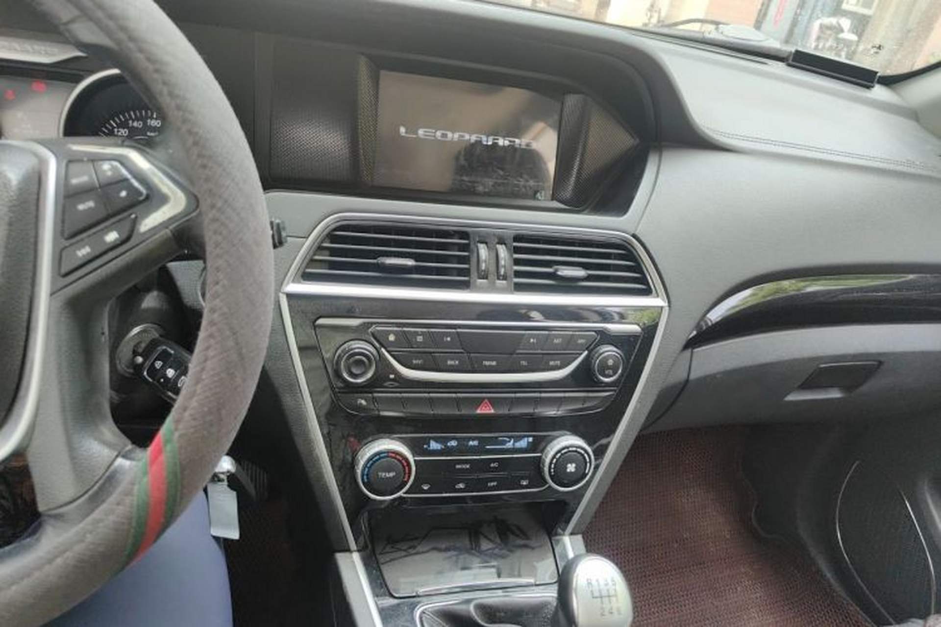 Used Leopaard CS10 2015 2.0T Manual Excellence Edition Audio And AC Panel