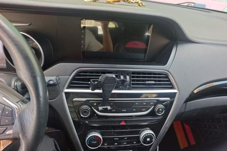Used Leopaard CS10 2015 2.0T Manual Excellence Edition Audio And AC Panel