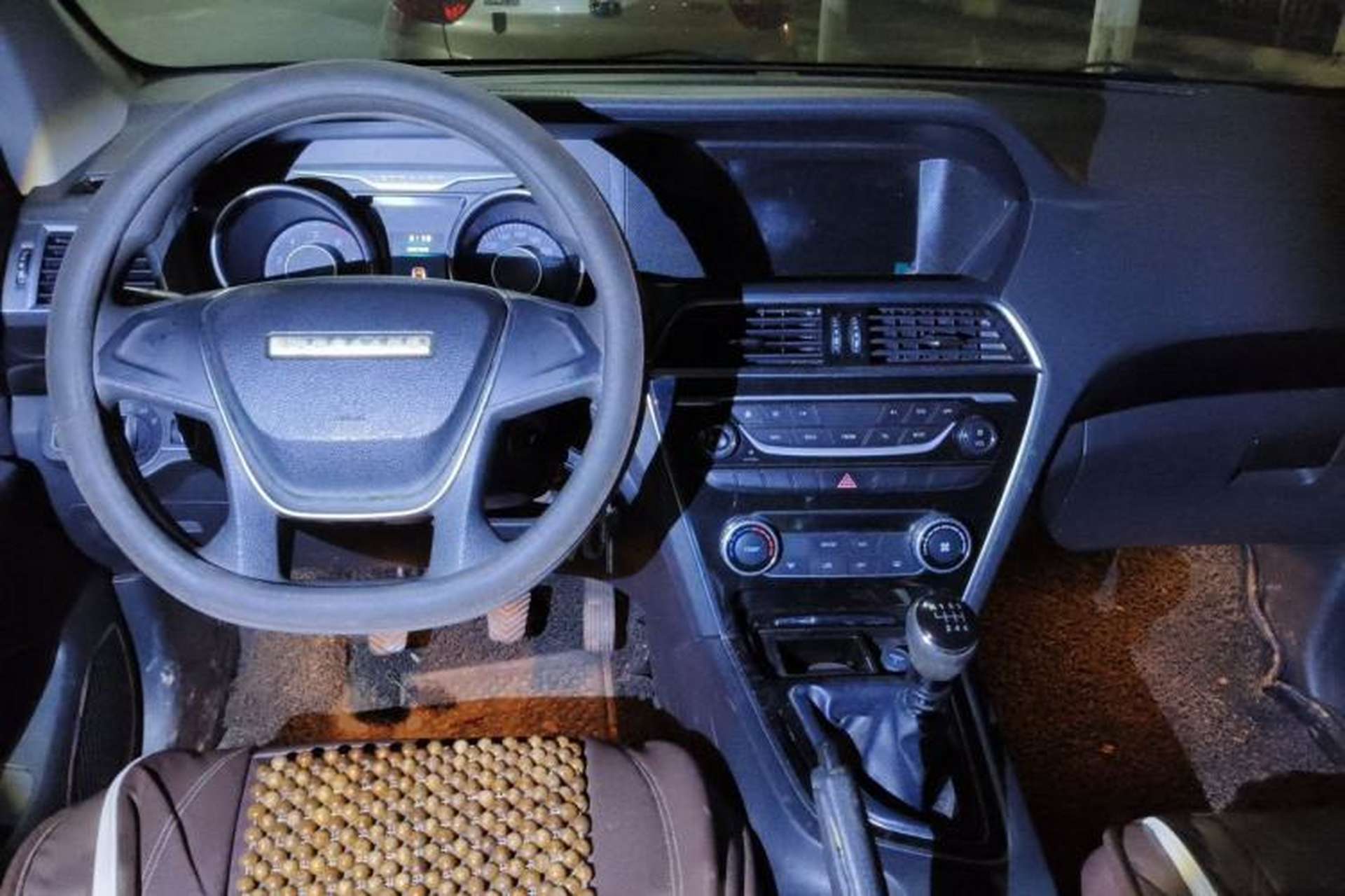Used Leopaard CS10 2015 2.0T Manual Fashion Edition Center Console