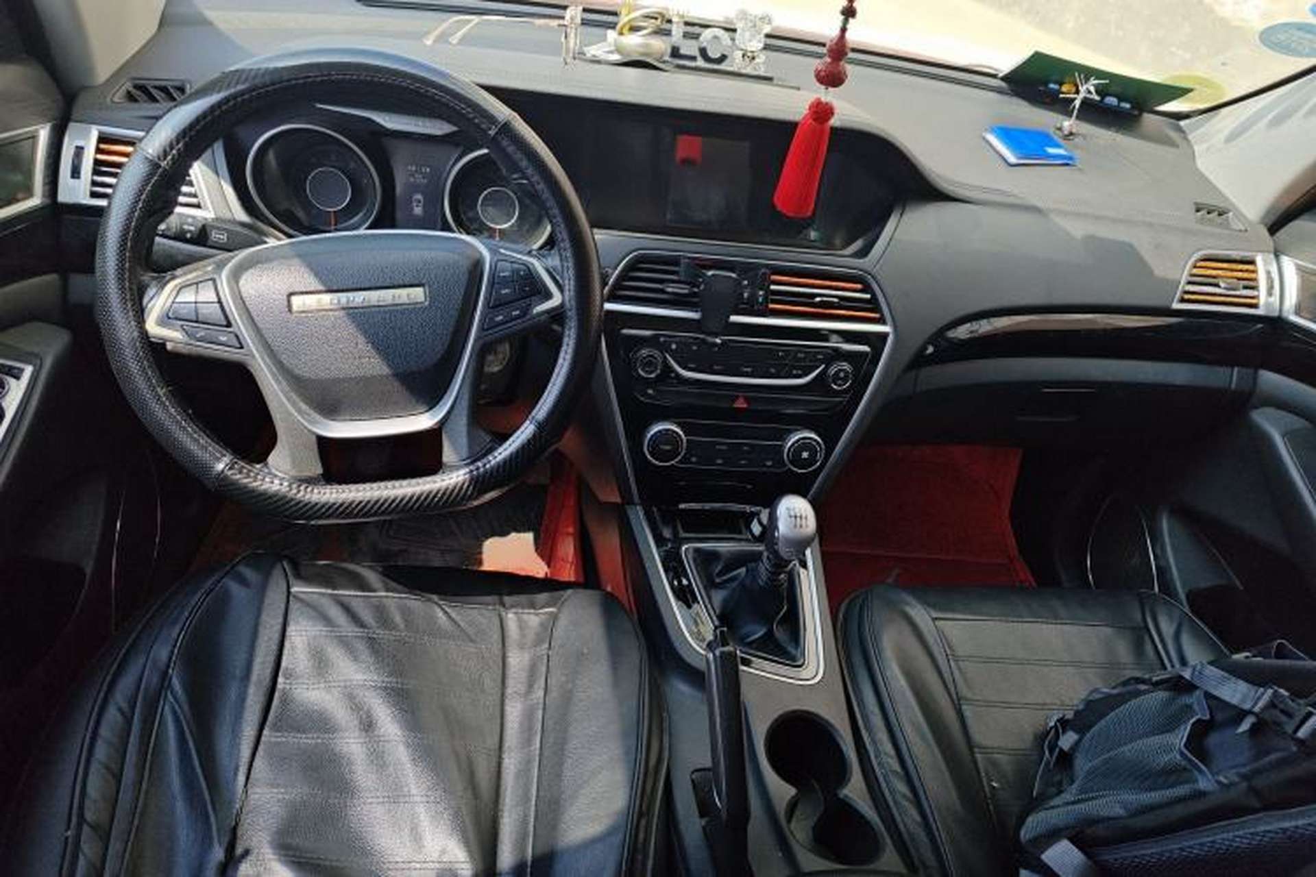 Used Leopaard CS10 2015 2.0T Manual Excellence Edition Center Console