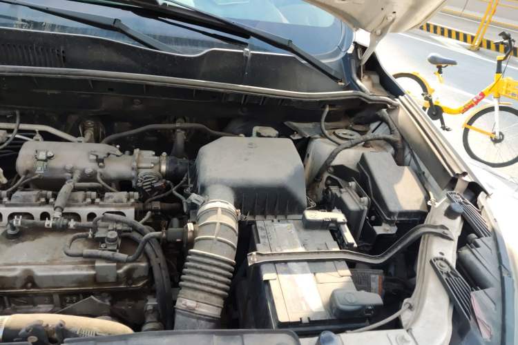 Used Leopaard CS10 2015 2.0T Manual Excellence Edition Engine Bay Left