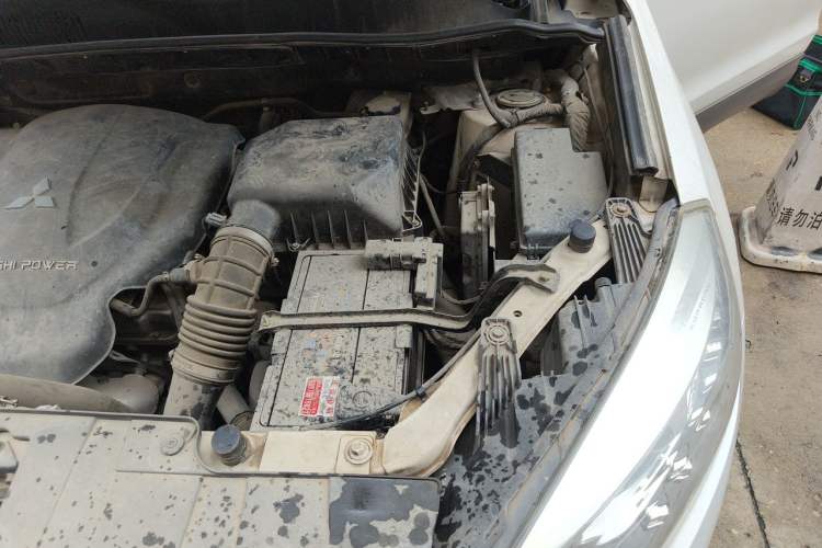 Used Leopaard CS10 2015 2.0T Manual New Generation Trim Engine Bay Left