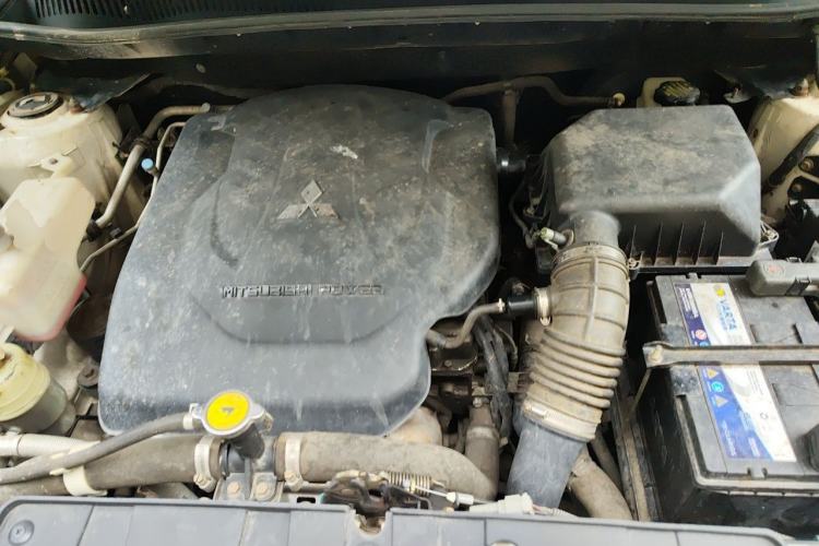 Used Leopaard CS10 2015 2.0T Manual New Generation Trim Engine Bay