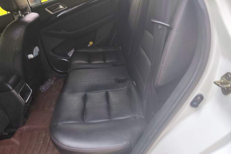 Used Leopaard CS10 2015 2.0T Manual Excellence Edition Left Rear Seat