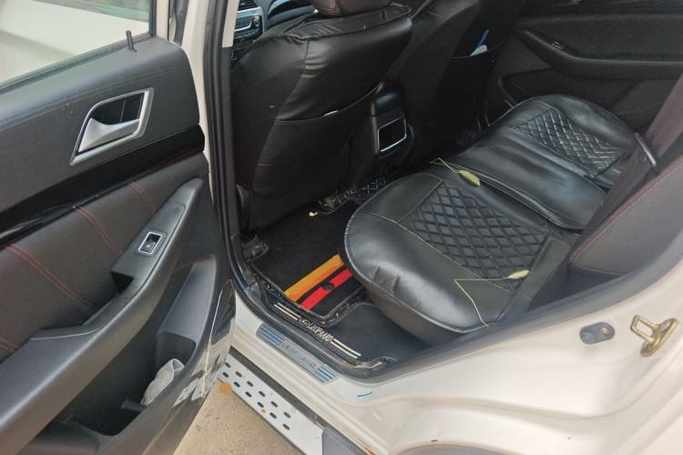 Used Leopaard CS10 2015 2.0T Manual Excellence Edition Left Rear Seat
