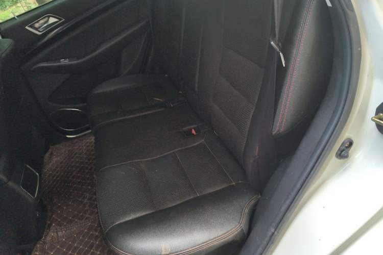 Used Leopaard CS10 2015 2.0T Manual Excellence Edition Left Rear Seat