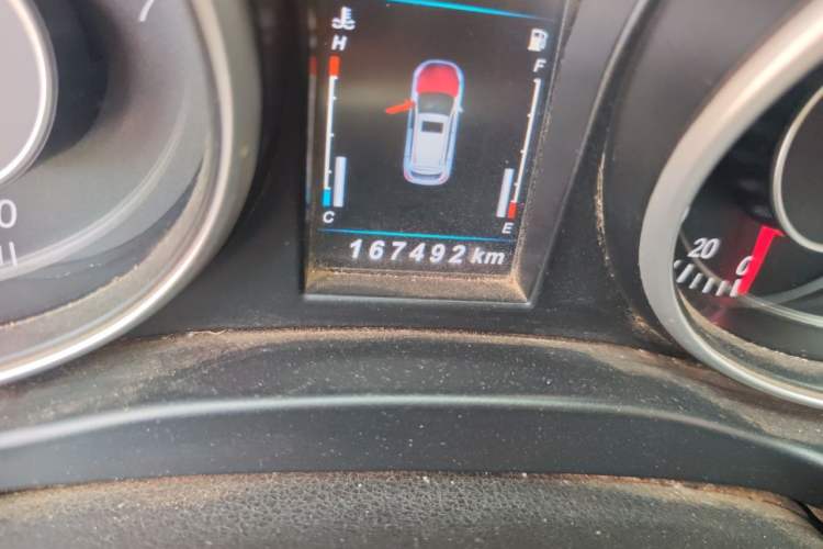 Used Leopaard CS10 2015 2.0T Manual Excellence Edition Odometer Close Up