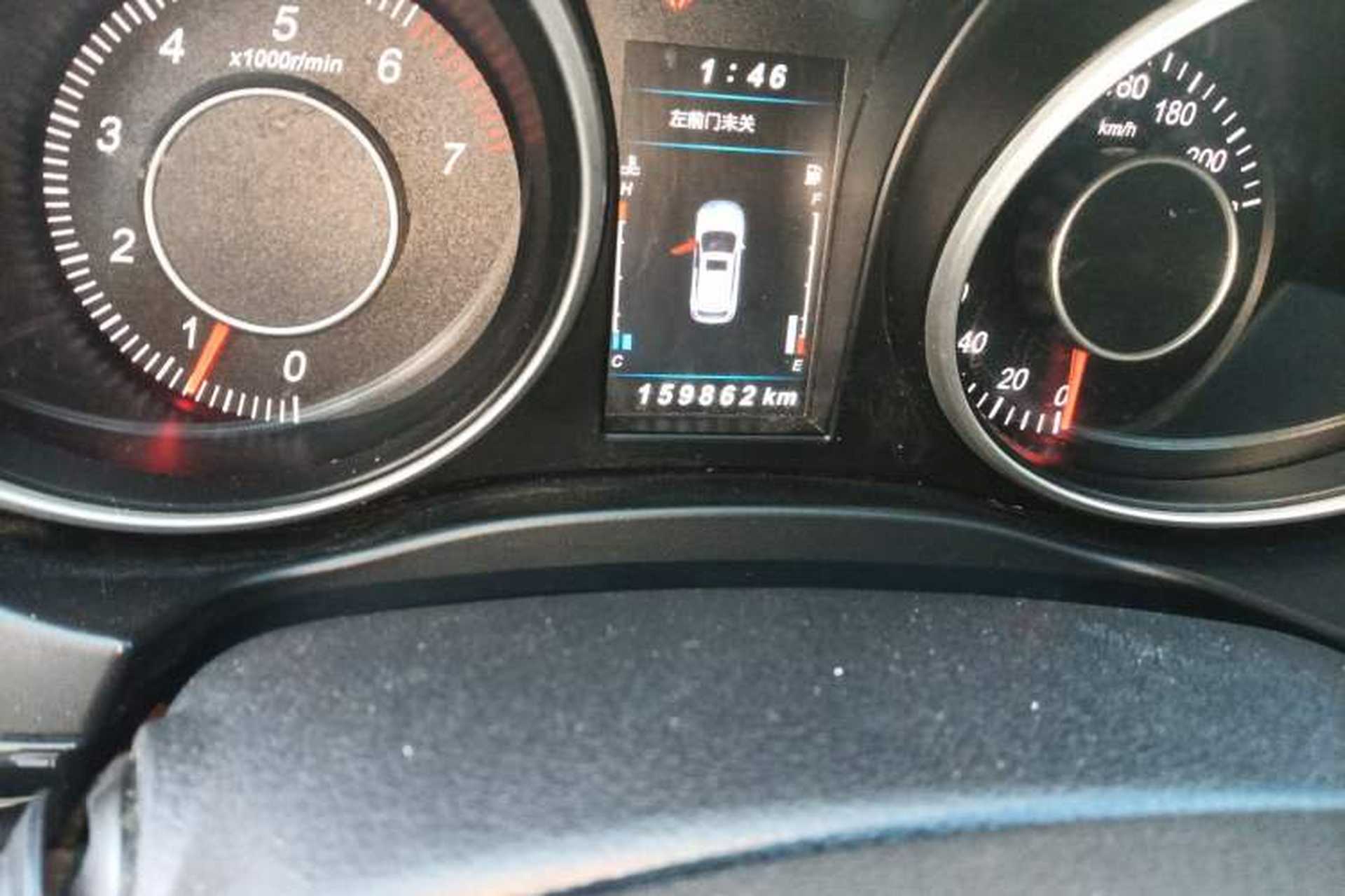 Used Leopaard CS10 2015 2.0T Manual New Generation Trim Odometer Close Up