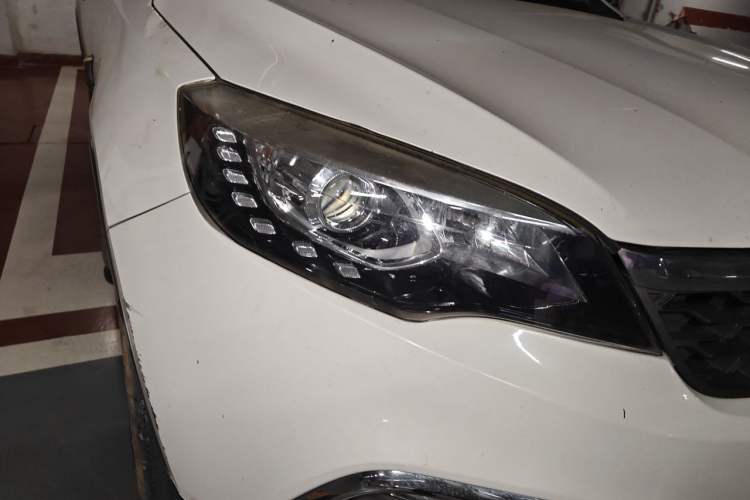 Used Leopaard CS10 2015 2.0T Manual Excellence Edition Right Front Headlight