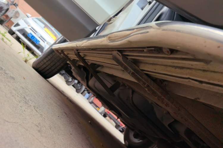 Used Leopaard CS10 2015 2.0T Manual Fashion Edition Right Side Sill