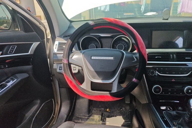 Used Leopaard CS10 2015 2.0T Manual Fashion Edition Steering Wheel