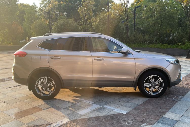 Used Leopaard CS10 2015 2.0T Manual Supreme Edition Exterior 2
