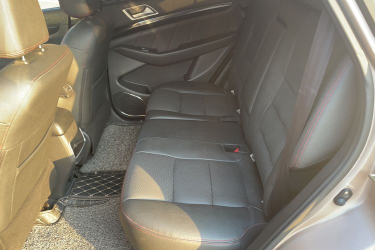 Used Leopaard CS10 2015 2.0T Manual Supreme Edition Interior 1