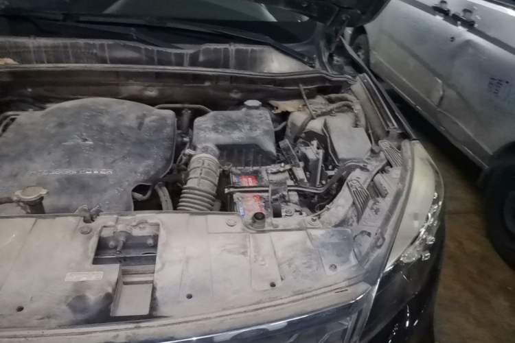 Used Leopaard CS10 2016 2.0T Manual Fashion Edition Engine Bay Left