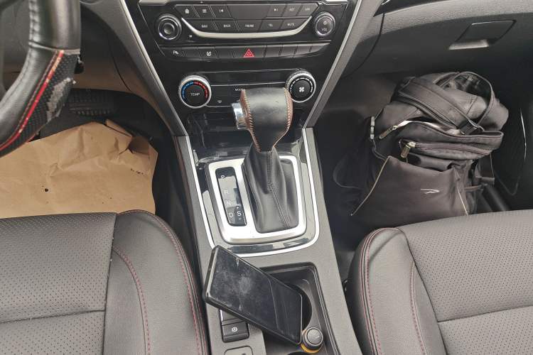 Used Leopaard CS10 2016 2.0T Automatic Luxury Version Gear Lever