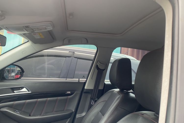 Used Leopaard CS10 2016 2.0T Manual Excellence Edition Interior 2