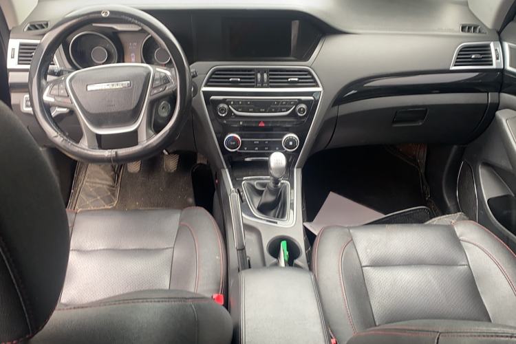 Used Leopaard CS10 2016 2.0T Manual Excellence Edition Interior 4