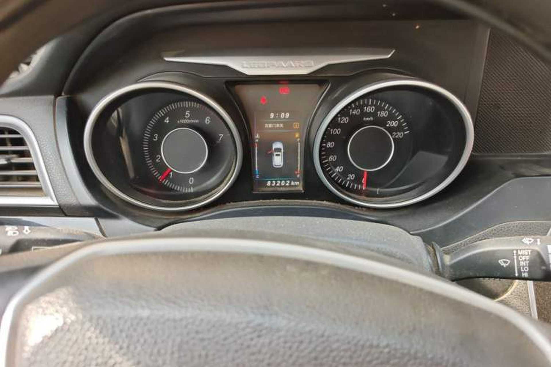 Used Leopaard CS10 2016 2.0T Manual Fashion Edition Odometer Close Up