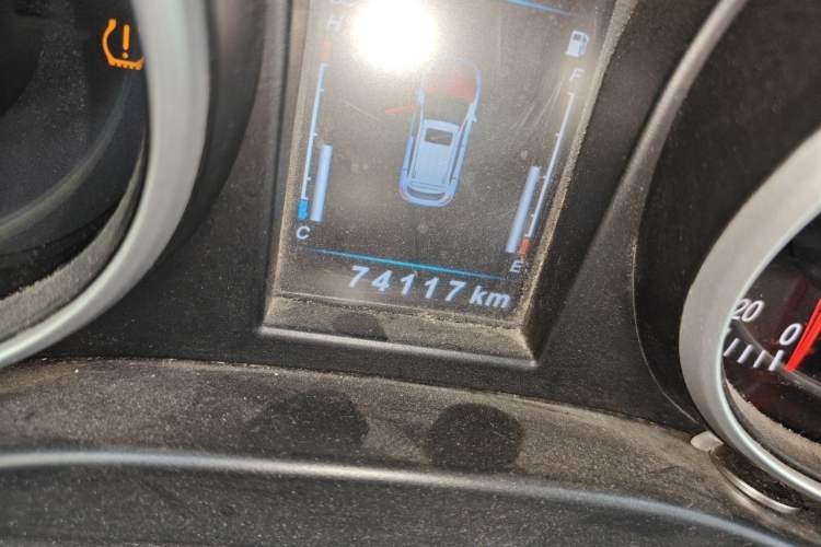 Used Leopaard CS10 2016 2.0T Automatic Luxury Version Odometer Close Up