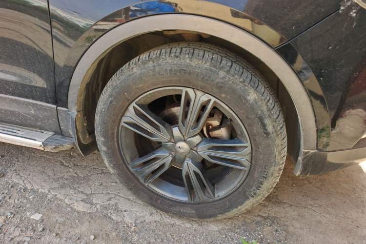 Used Leopaard CS10 2016 2.0T Manual Fashion Edition Right Front Wheel Hub