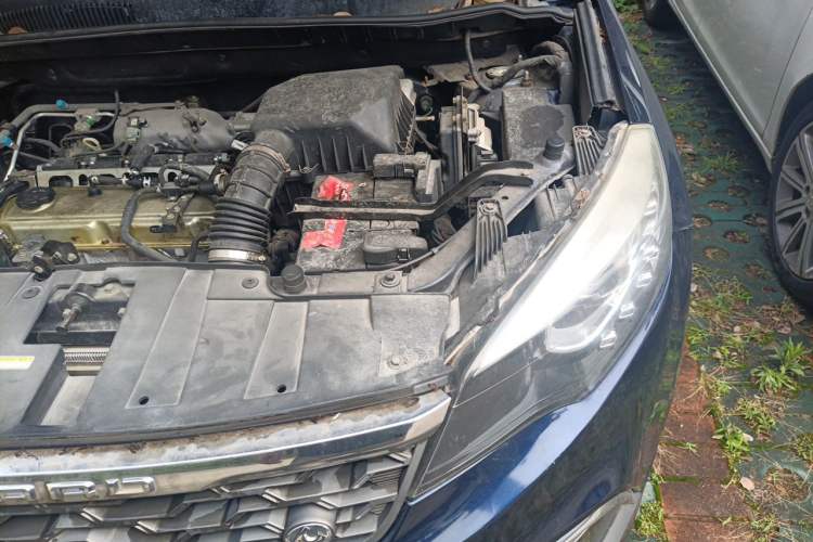 Used Leopaard CS10 2016 2.0T Automatic Luxury Version Engine Bay Left