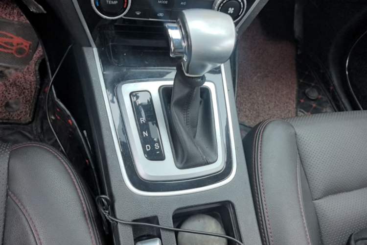 Used Leopaard CS10 2016 2.0T Automatic Luxury Version Gear Lever
