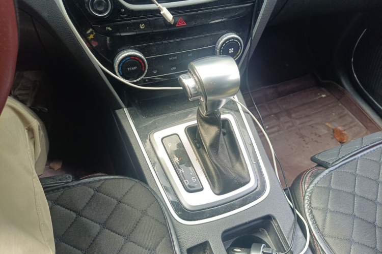 Used Leopaard CS10 2016 2.0T Automatic Luxury Version Gear Lever