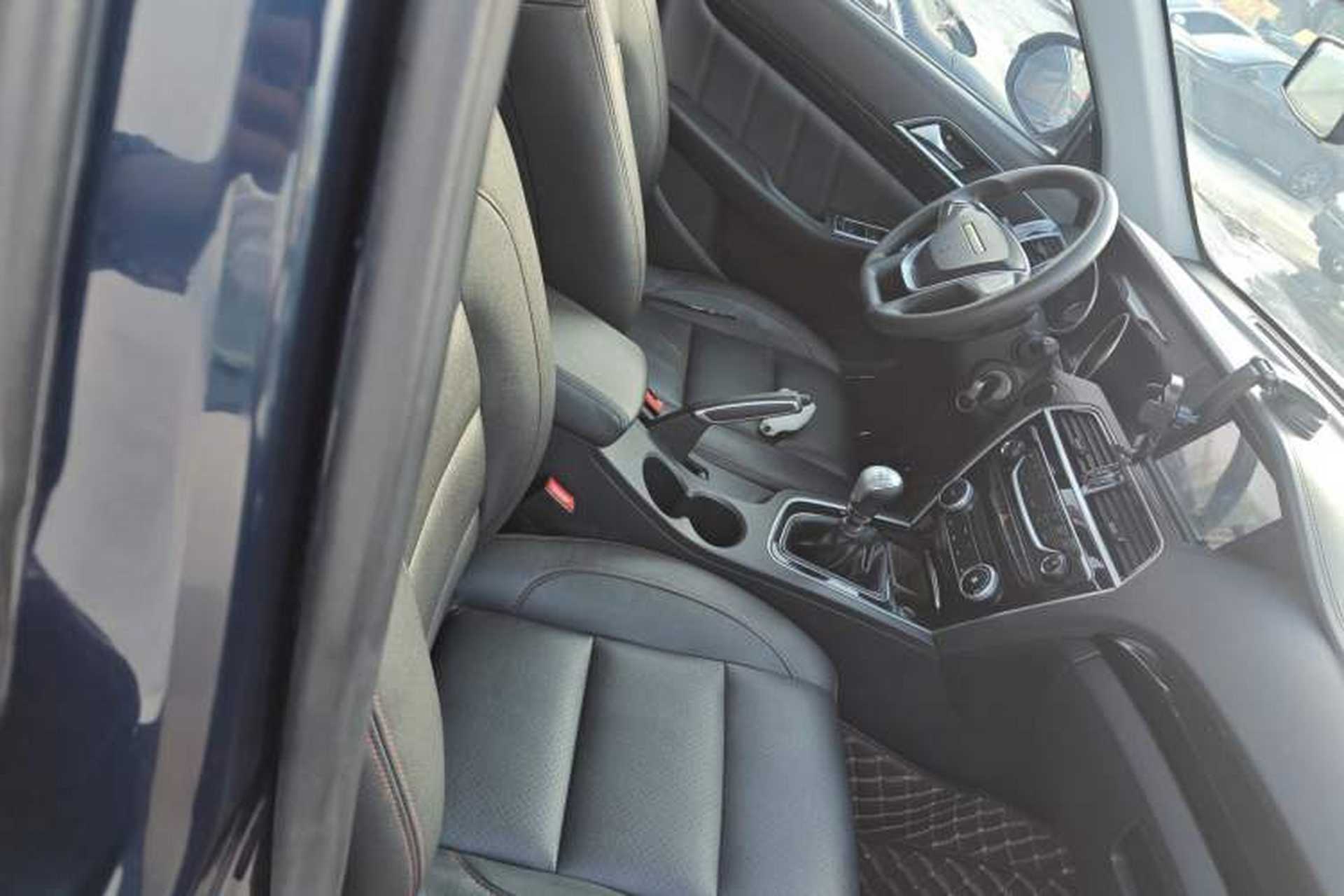 Used Leopaard CS10 2016 2.0T Manual Fashion Edition Right Front Seat