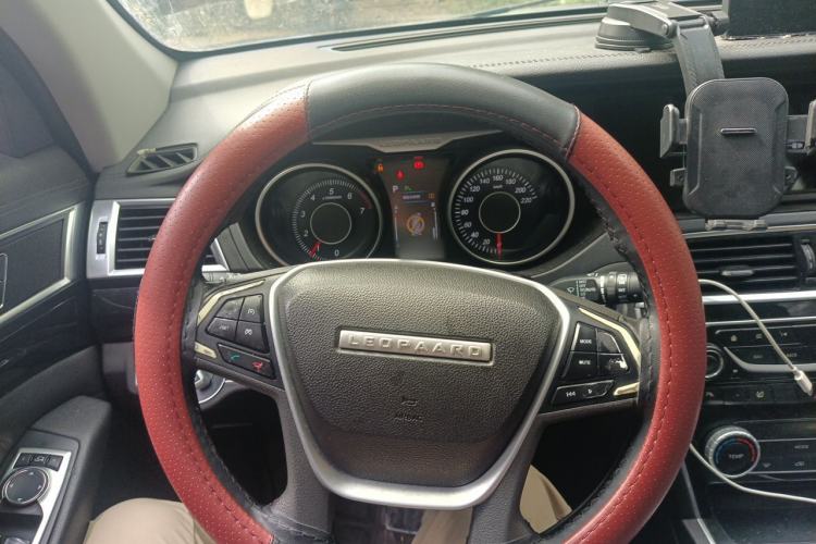Used Leopaard CS10 2016 2.0T Automatic Luxury Version Steering Wheel
