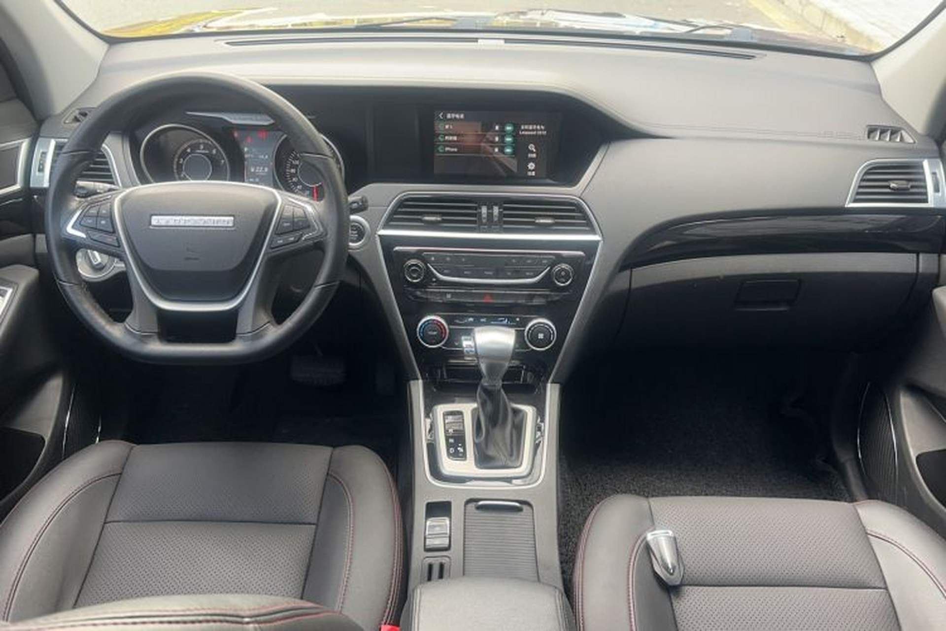 Used Leopaard CS10 2016 2.0T Automatic Luxury Version Center Console