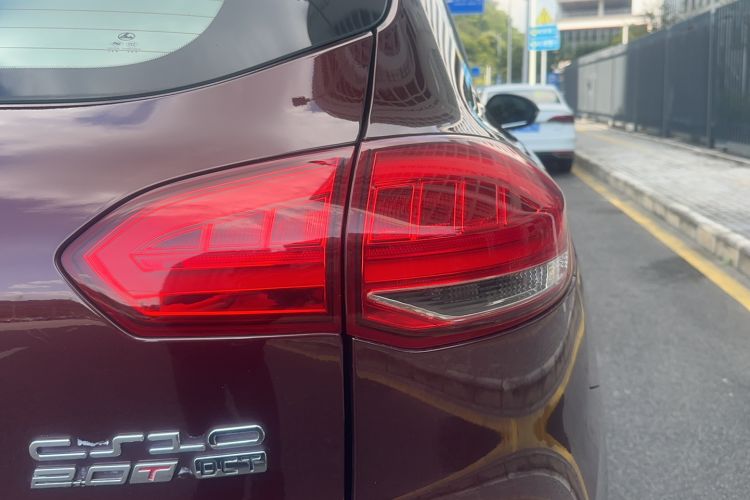 Used Leopaard CS10 2016 2.0T Automatic Luxury Version Right Rear Taillight