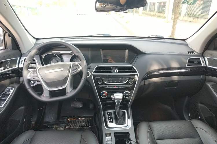 Used Leopaard CS10 2016 2.0T Automatic Luxury Version Center Console