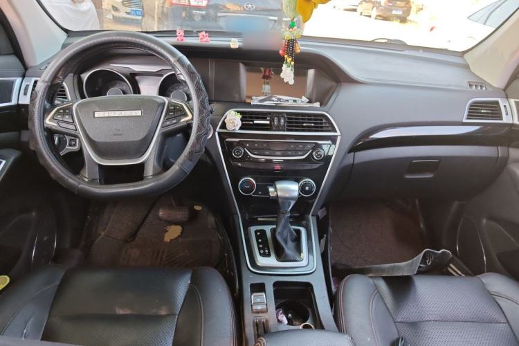 Used Leopaard CS10 2016 2.0T Automatic Luxury Version Center Console