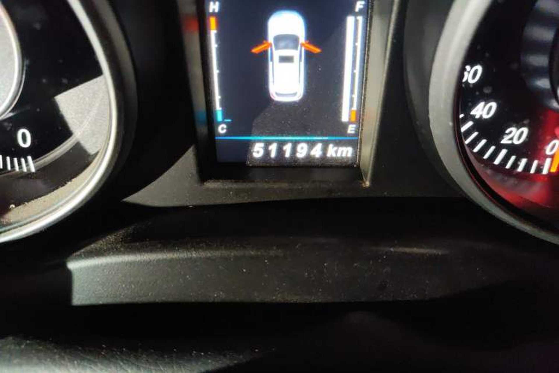 Used Leopaard CS10 2016 2.0T Automatic Leading Edition Odometer Close Up