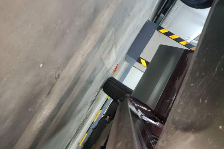 Used Leopaard CS10 2016 2.0T Automatic Luxury Version Right Side Sill