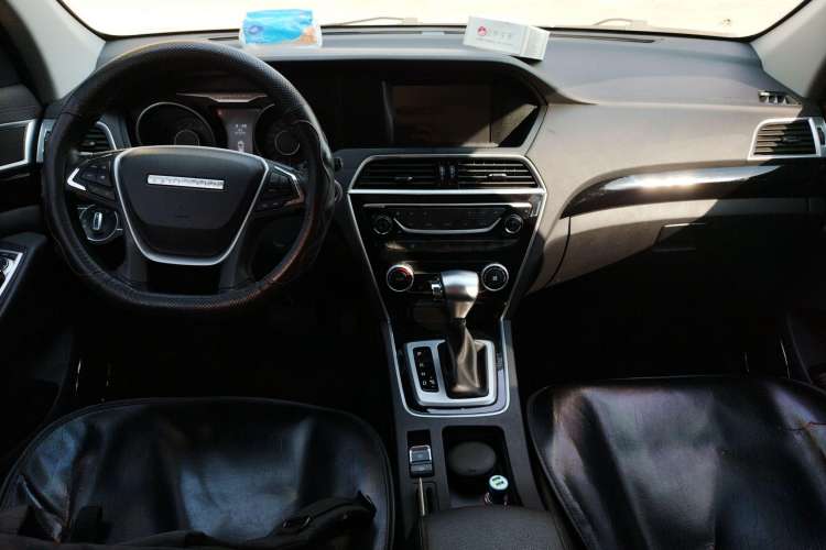 Used Leopaard CS10 2016 2.0T Automatic Luxury Version Center Console