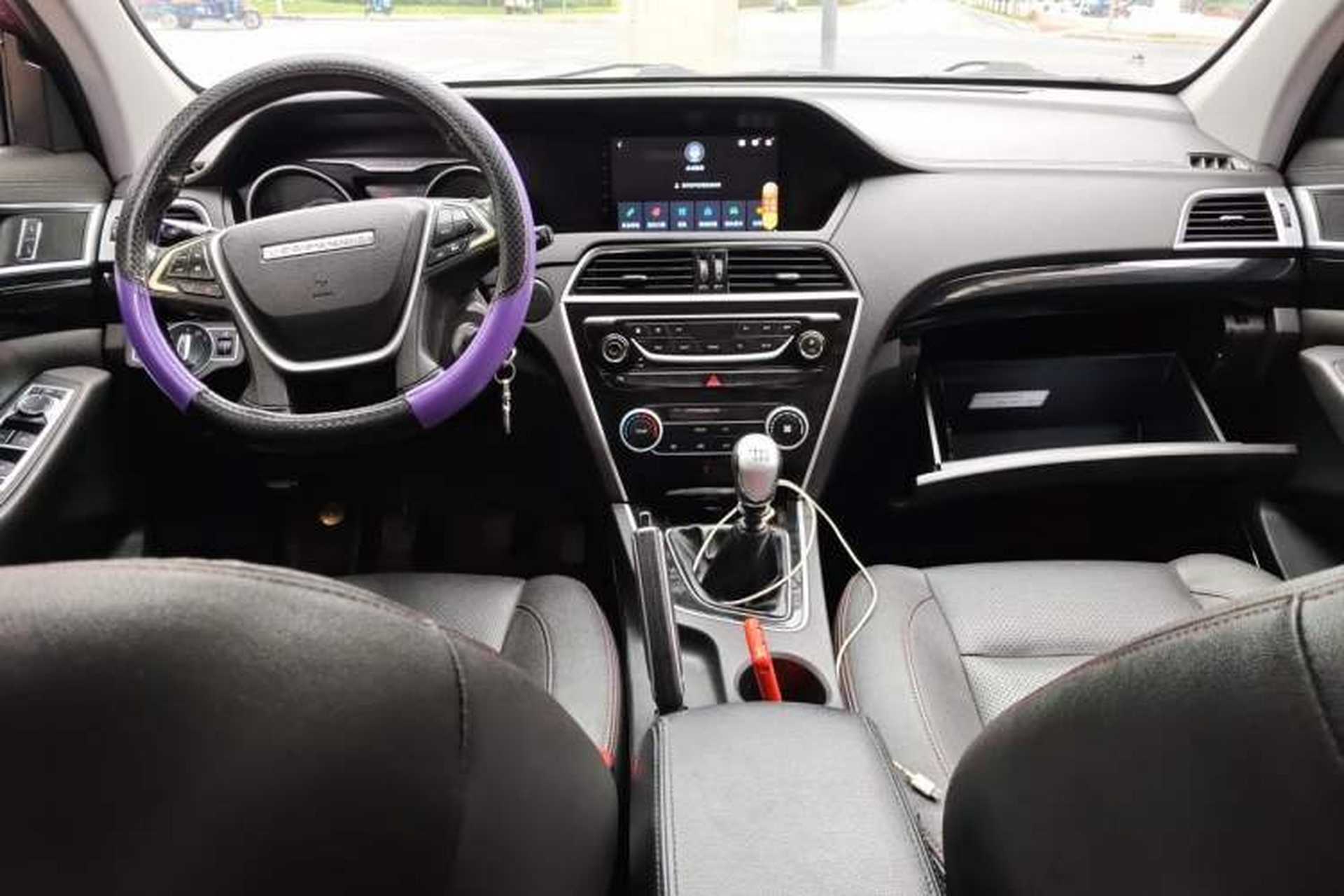 Used Leopaard CS10 2016 2.0T Manual Excellence Edition Center Console