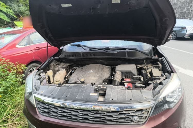 Used Leopaard CS10 2016 2.0T Automatic Luxury Version Engine Bay