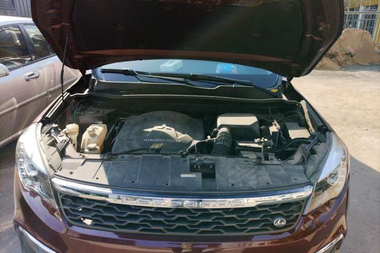 Used Leopaard CS10 2016 2.0T Automatic Luxury Version Engine Bay