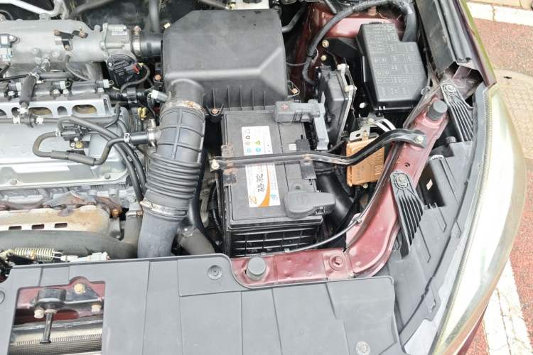 Used Leopaard CS10 2016 2.0T Manual Excellence Edition Engine Bay Left