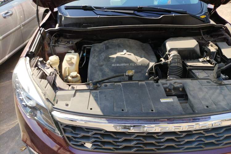 Used Leopaard CS10 2016 2.0T Automatic Luxury Version Engine Bay Right