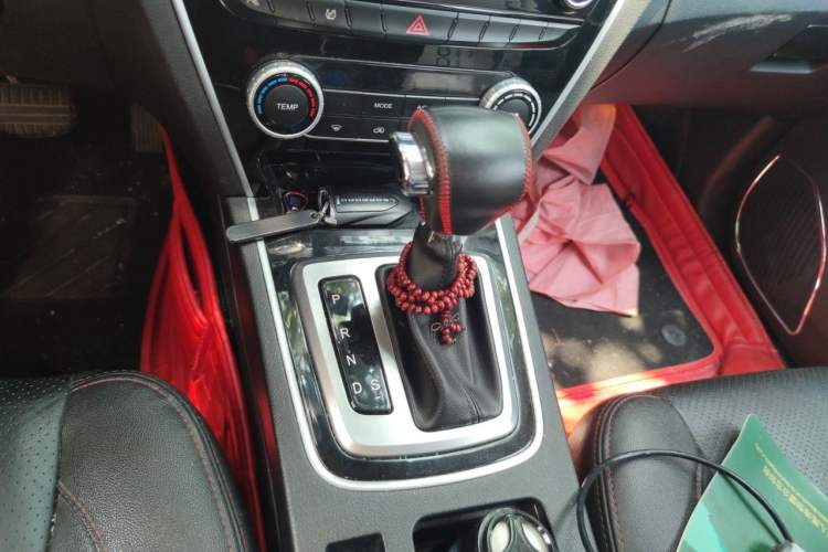 Used Leopaard CS10 2016 2.0T Automatic Luxury Version Gear Lever