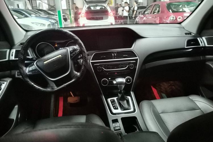 Used Leopaard CS10 2016 2.0T Automatic Luxury Version Interior 2