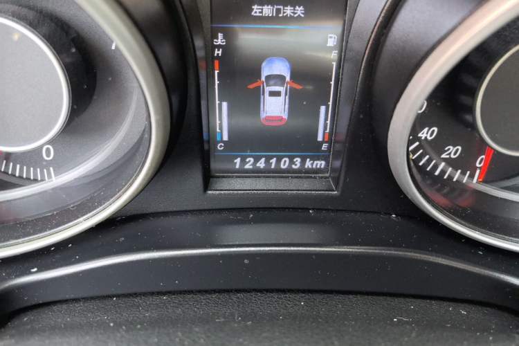 Used Leopaard CS10 2016 2.0T Automatic Urban Version Odometer Close Up