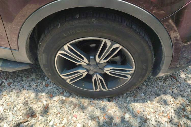 Used Leopaard CS10 2016 2.0T Automatic Luxury Version Right Front Wheel Hub