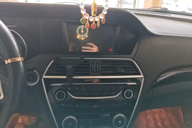 Used Leopaard CS10 2016 2.0T Automatic Luxury Version Audio And AC Panel